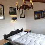 6 Person In Skudeneshavn-by Traum *