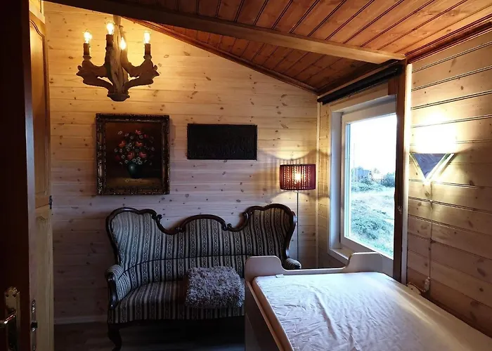 6 Person In Skudeneshavn-by Traum